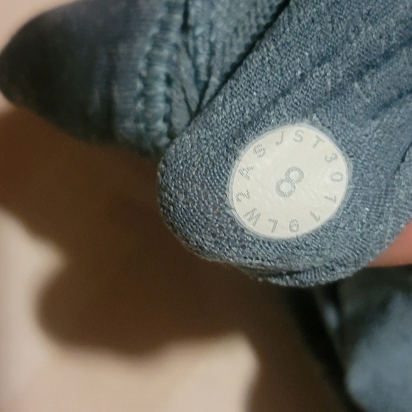 Lululemon Free to be Serene Bra - Picture 7 of 7